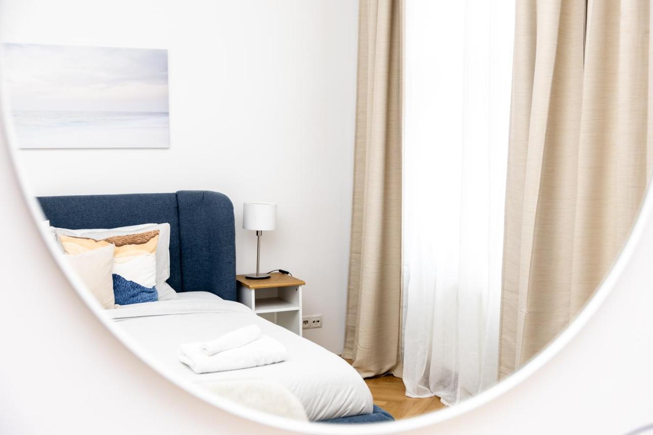 Large Garden-View Balcony Comfort Retreat 1020-Βιέννη Εξωτερικό φωτογραφία
